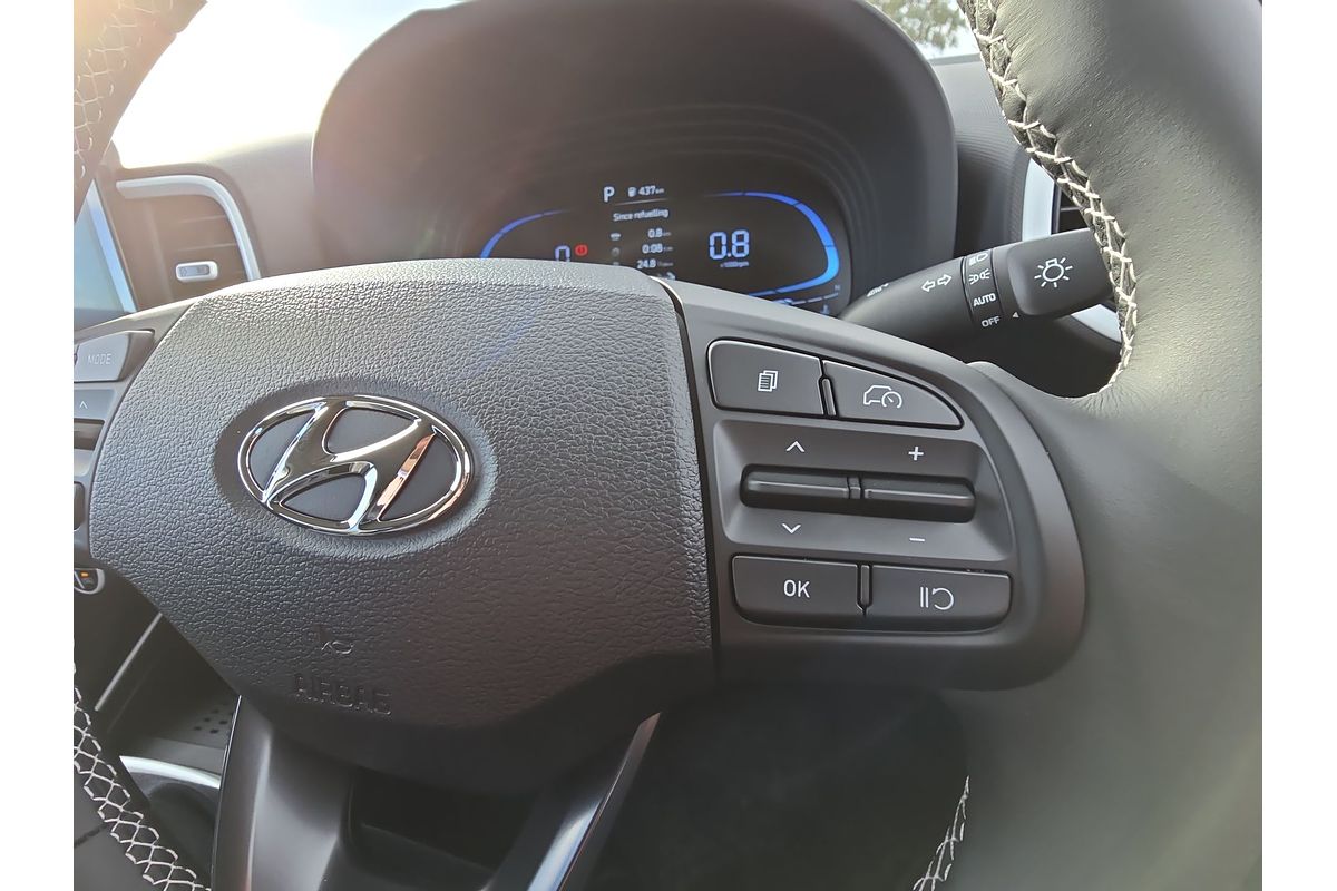 2025 Hyundai Venue Elite QX.V5
