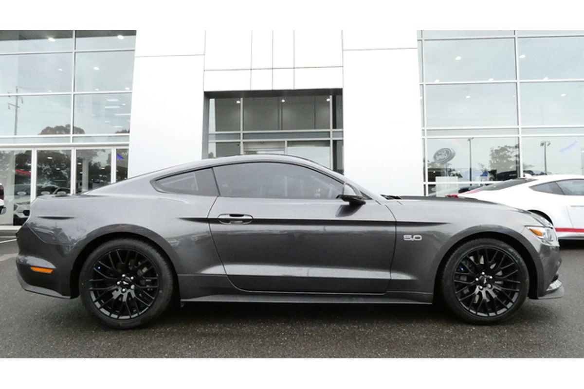 2017 Ford Mustang