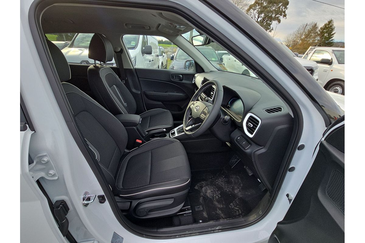 2025 Hyundai Venue Elite QX.V5
