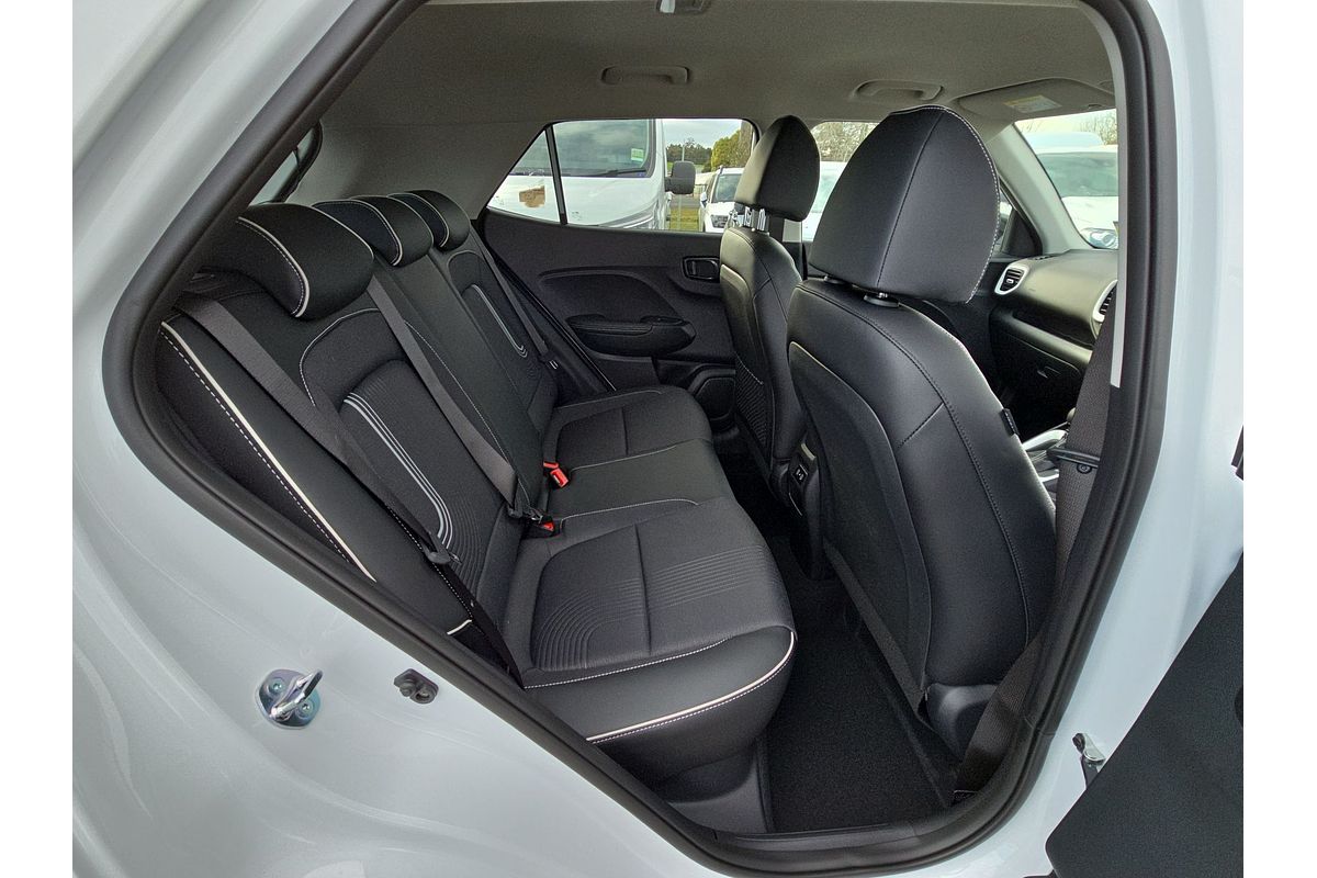 2025 Hyundai Venue Elite QX.V5