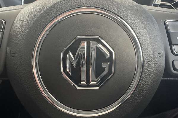 2025 MG MG5 Essence