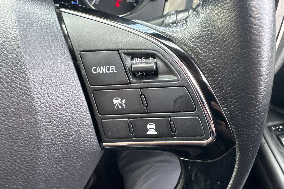 2018 Mitsubishi Outlander LS ZL
