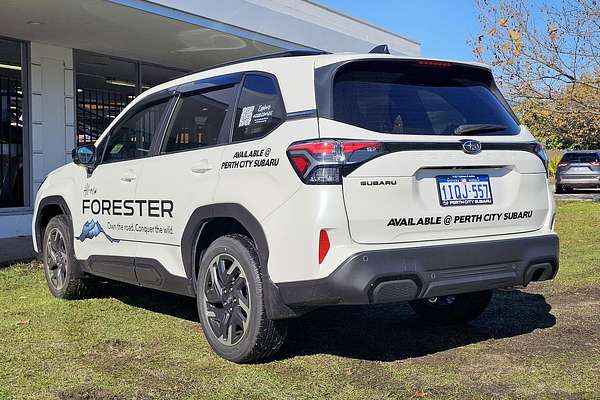 2025 Subaru Forester Touring S6