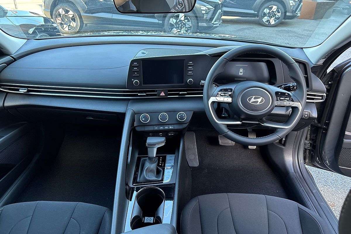 2025 Hyundai i30 Hybrid CN7.V2