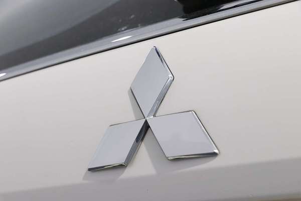 2018 Mitsubishi Outlander ES ADAS ZL
