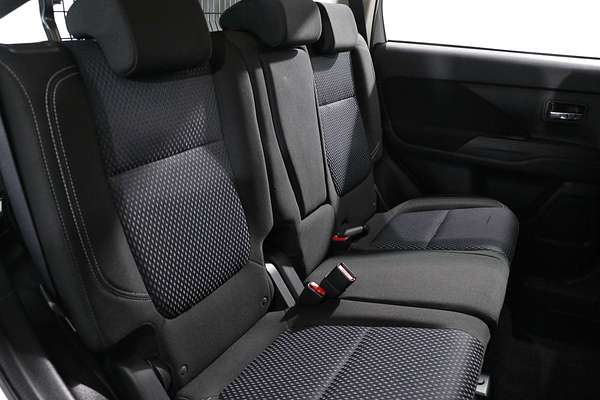 2018 Mitsubishi Outlander ES ADAS ZL