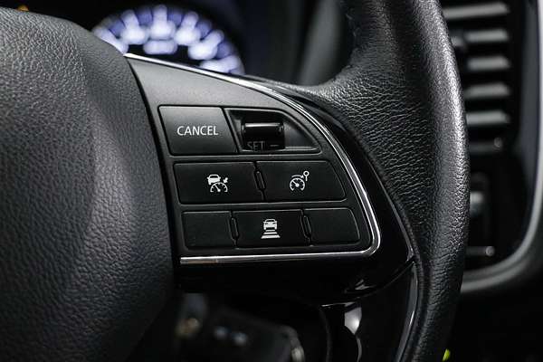2018 Mitsubishi Outlander ES ADAS ZL