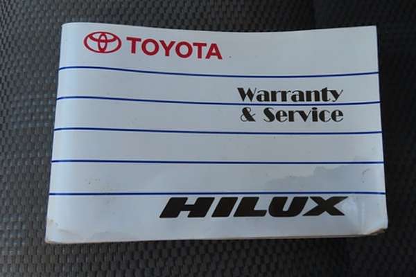 2010 Toyota Hilux SR KUN26R 4X4