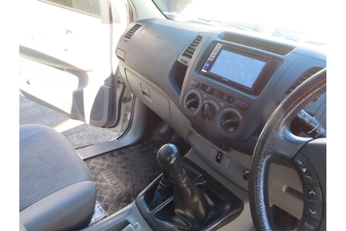 2010 Toyota Hilux SR KUN26R 4X4