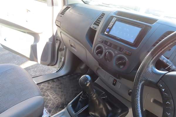 2010 Toyota Hilux SR KUN26R 4X4
