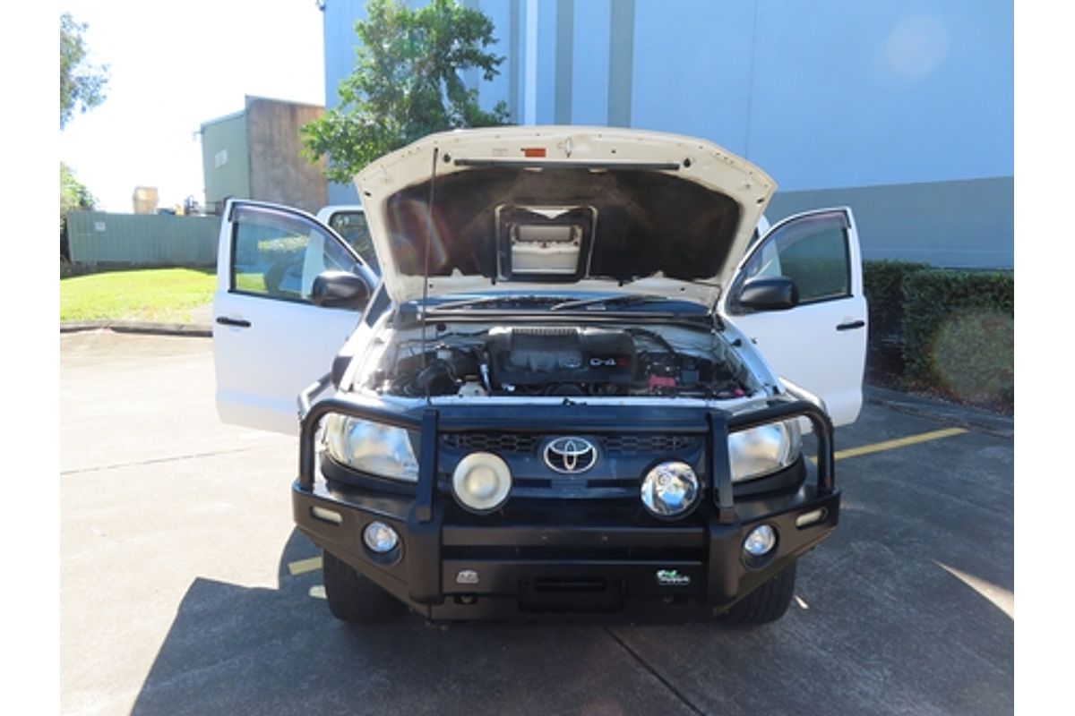 2010 Toyota Hilux SR KUN26R 4X4