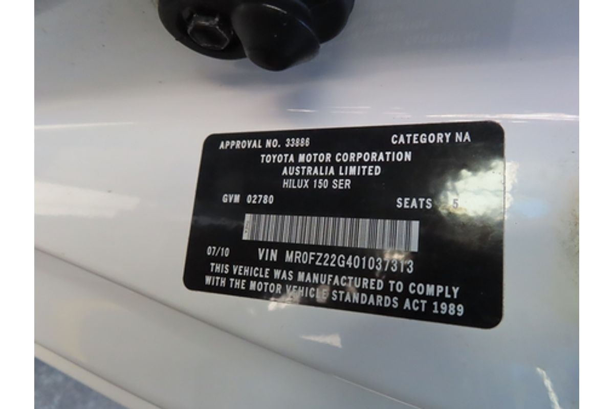 2010 Toyota Hilux SR KUN26R 4X4