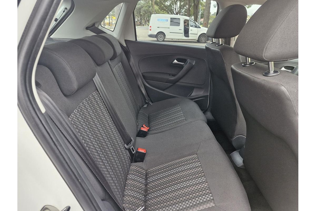 2015 Volkswagen Polo 66TSI Trendline 6R