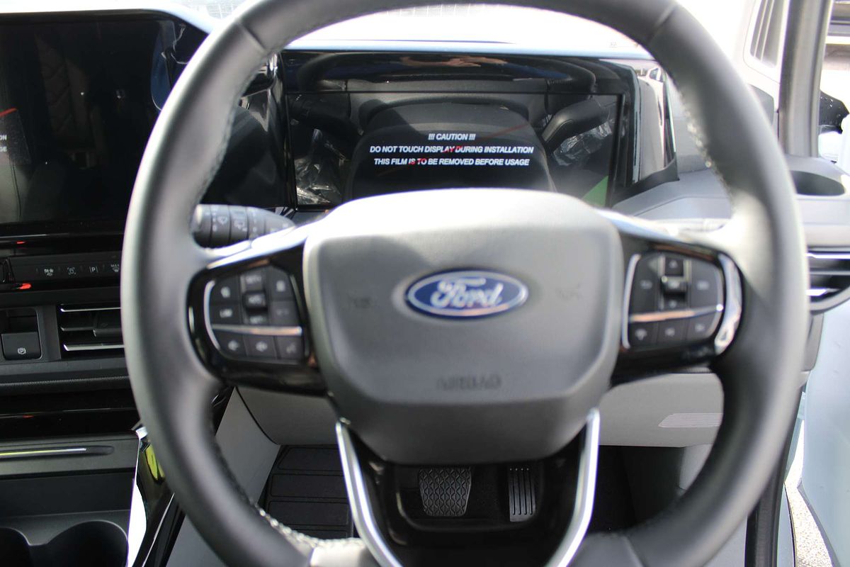 2025 Ford Tourneo Titanium X AV SWB
