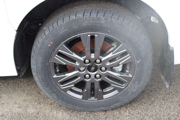 2025 Ford Tourneo Titanium X AV SWB