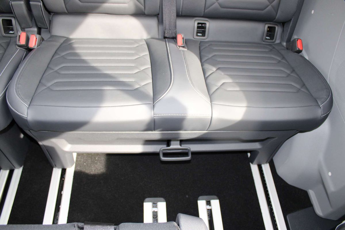 2025 Ford Tourneo Titanium X AV SWB