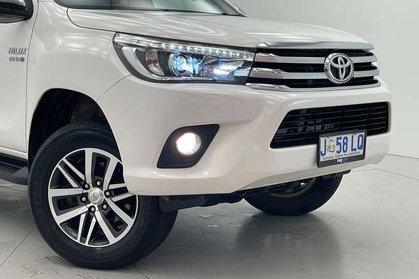 2015 Toyota Hilux SR5 GUN126R 4X4