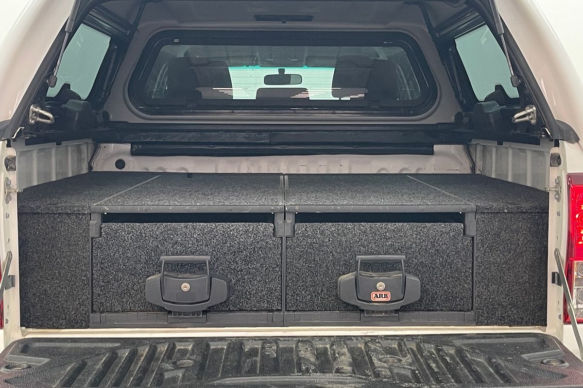 2015 Toyota Hilux SR5 GUN126R 4X4