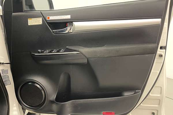 2015 Toyota Hilux SR5 GUN126R 4X4