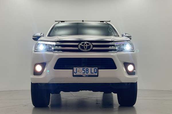 2015 Toyota Hilux SR5 GUN126R 4X4