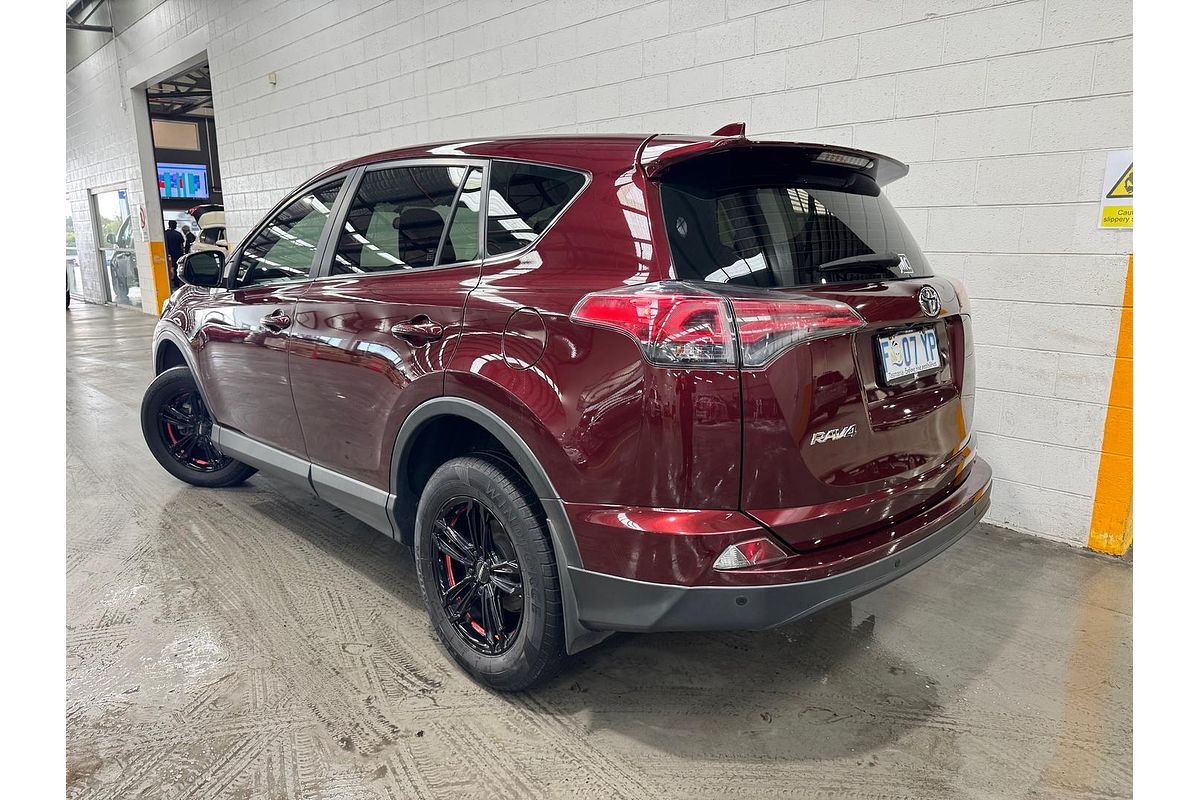 2017 Toyota RAV4 GX ZSA42R