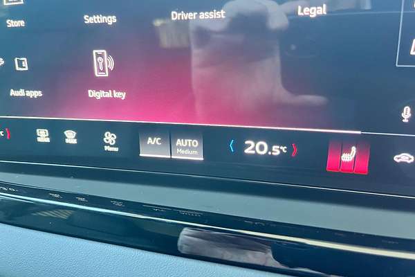 2025 Audi A5 TFSI 150kW S line B10