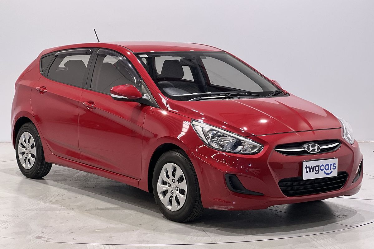 2016 Hyundai Accent Active RB4