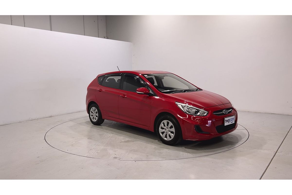 2016 Hyundai Accent Active RB4