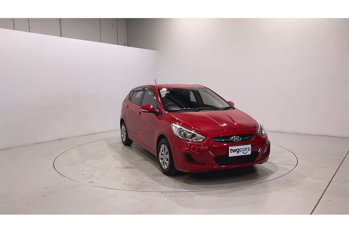 2016 Hyundai Accent Active RB4