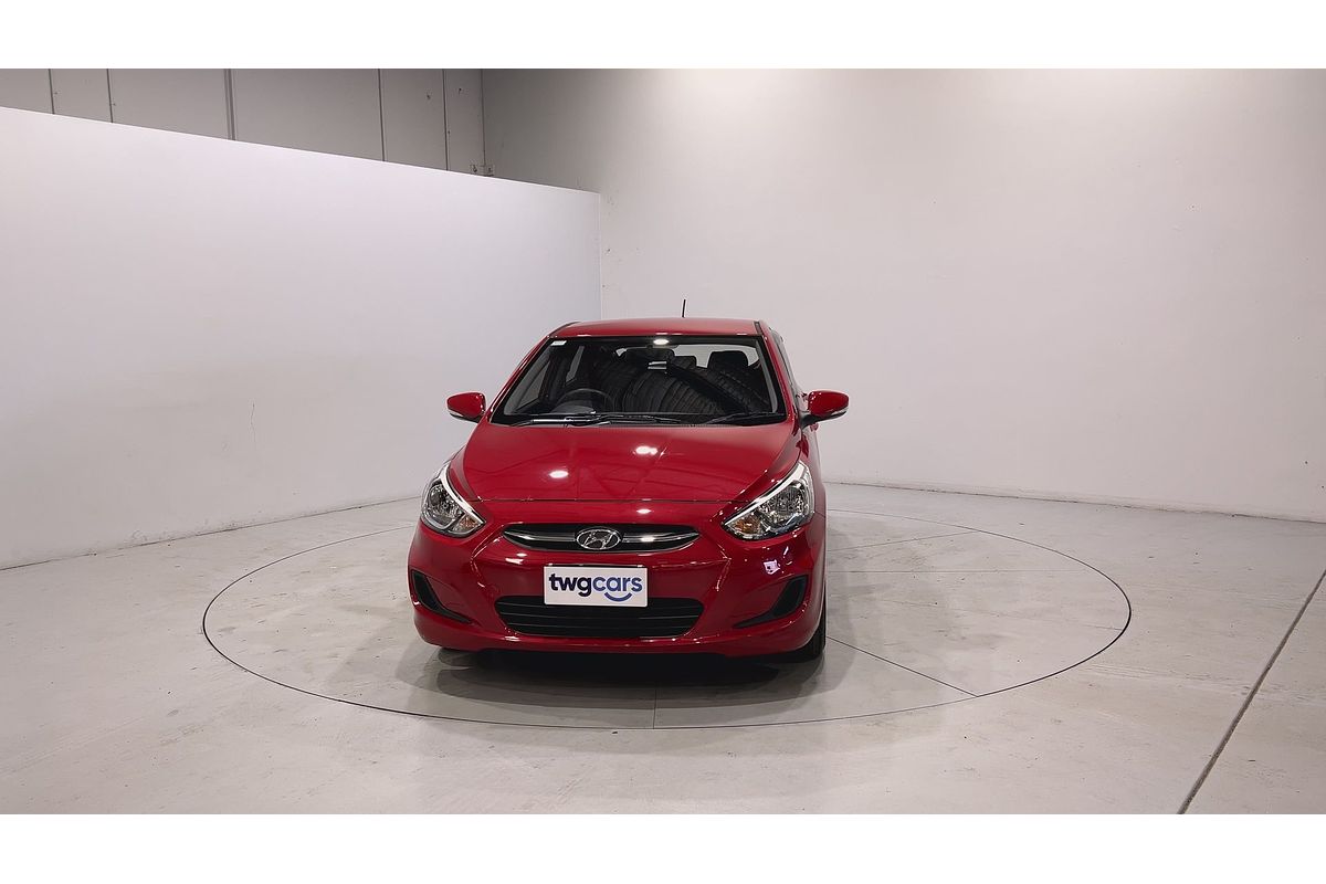 2016 Hyundai Accent Active RB4
