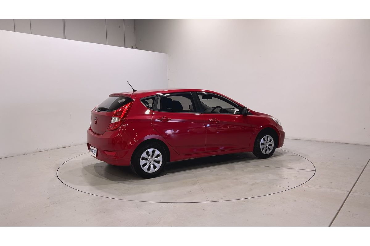 2016 Hyundai Accent Active RB4