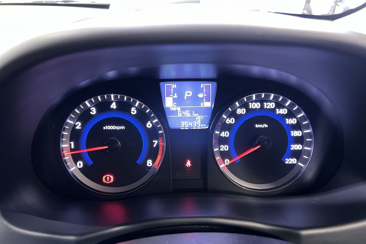 2016 Hyundai Accent Active RB4