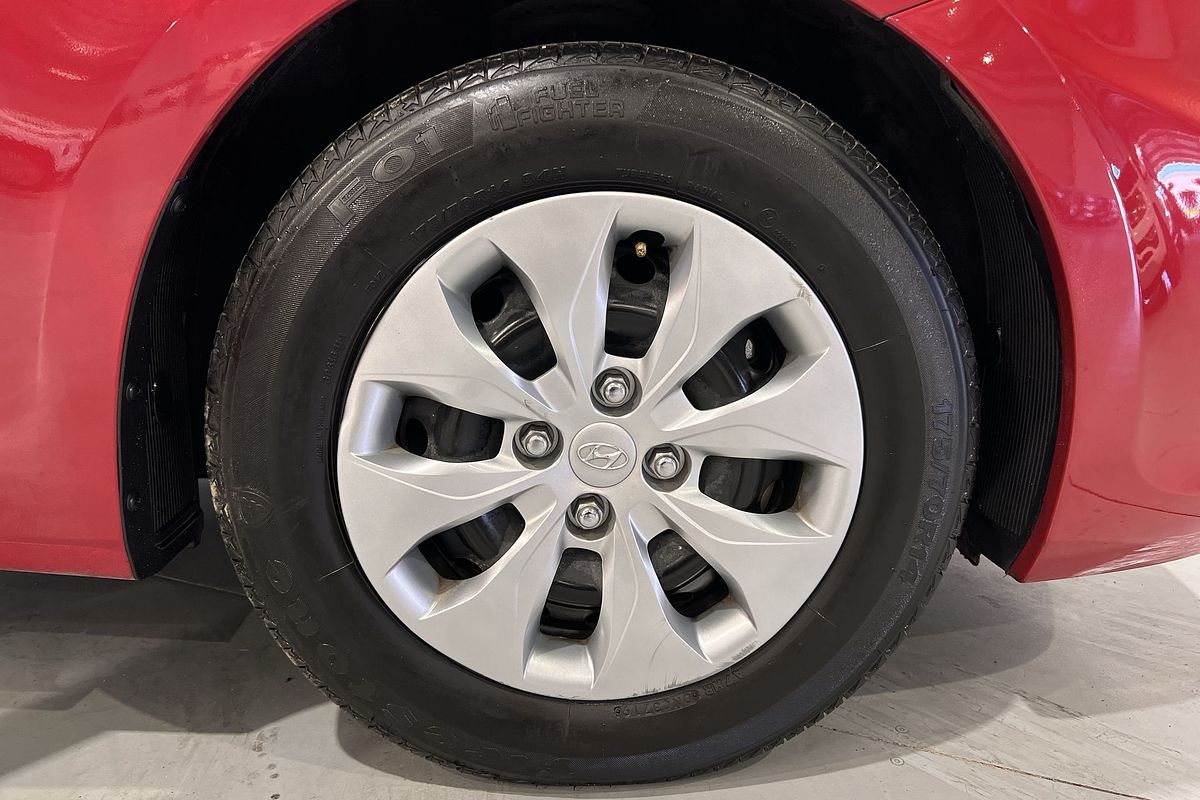 2016 Hyundai Accent Active RB4