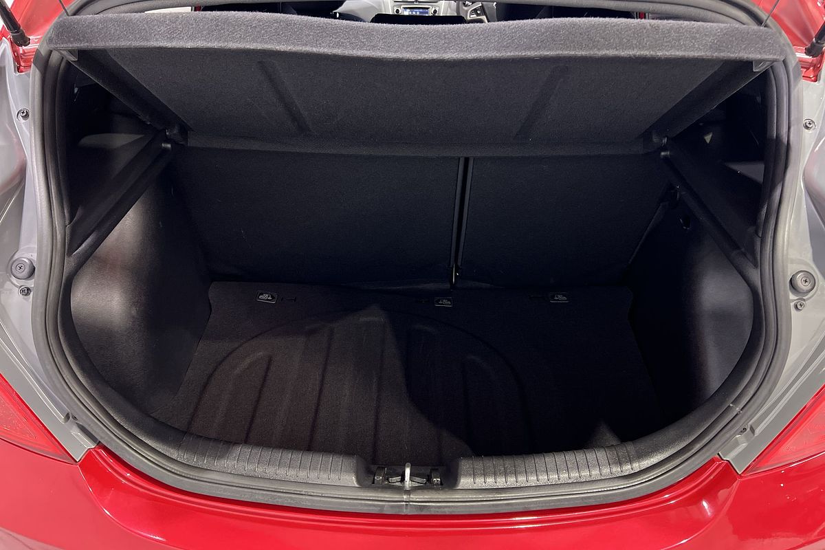 2016 Hyundai Accent Active RB4