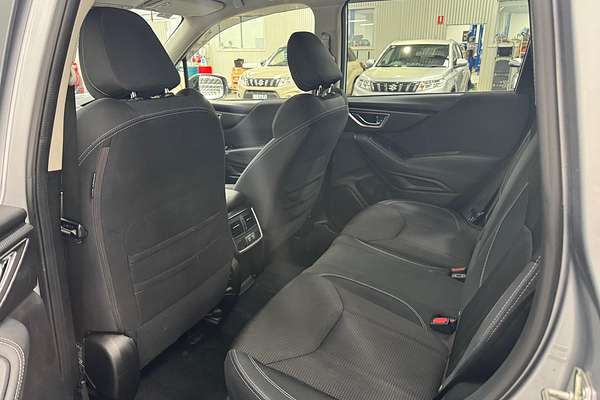 2019 Subaru Forester 2.5i S5