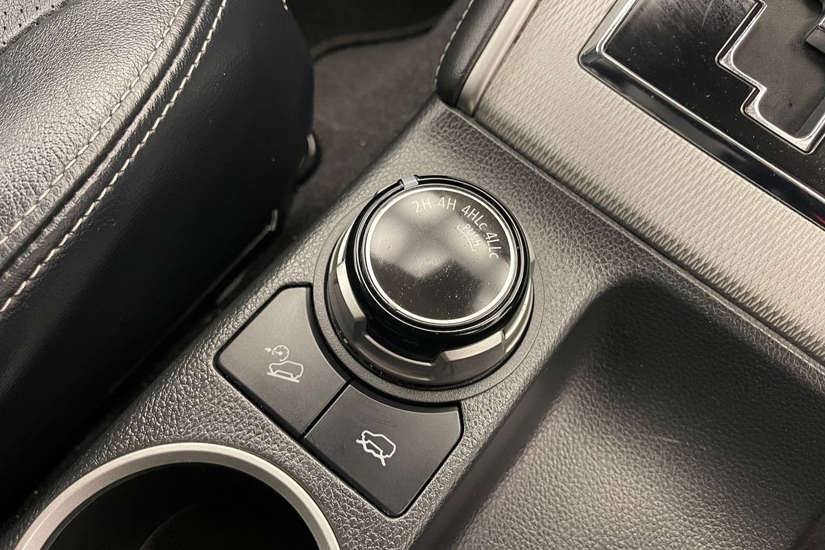 2020 Mitsubishi Triton GSR MR 4X4