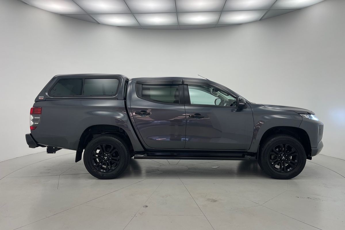 2020 Mitsubishi Triton GSR MR 4X4