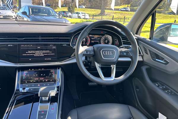 2025 Audi Q7 45 TDI 4M