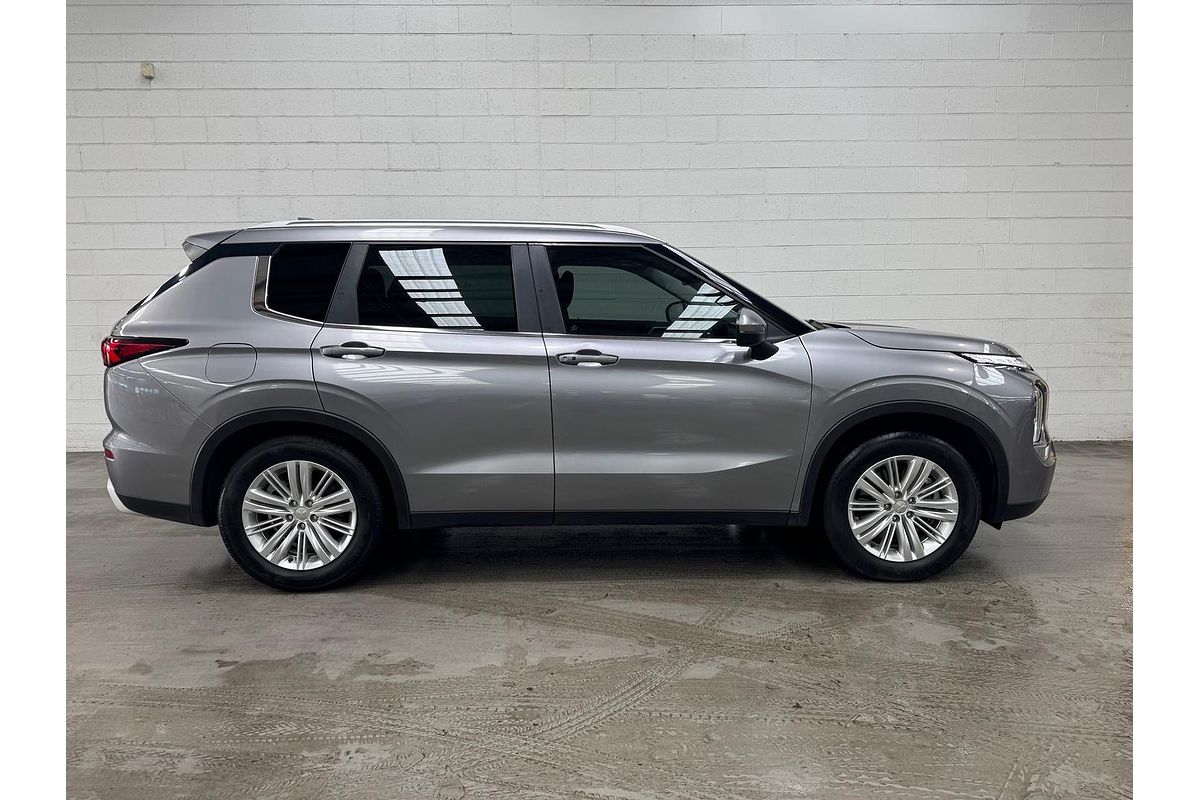 2021 Mitsubishi Outlander LS ZM