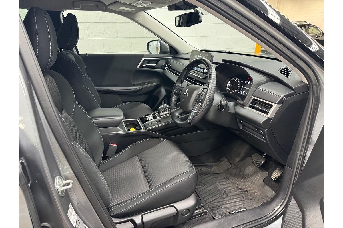 2021 Mitsubishi Outlander LS ZM