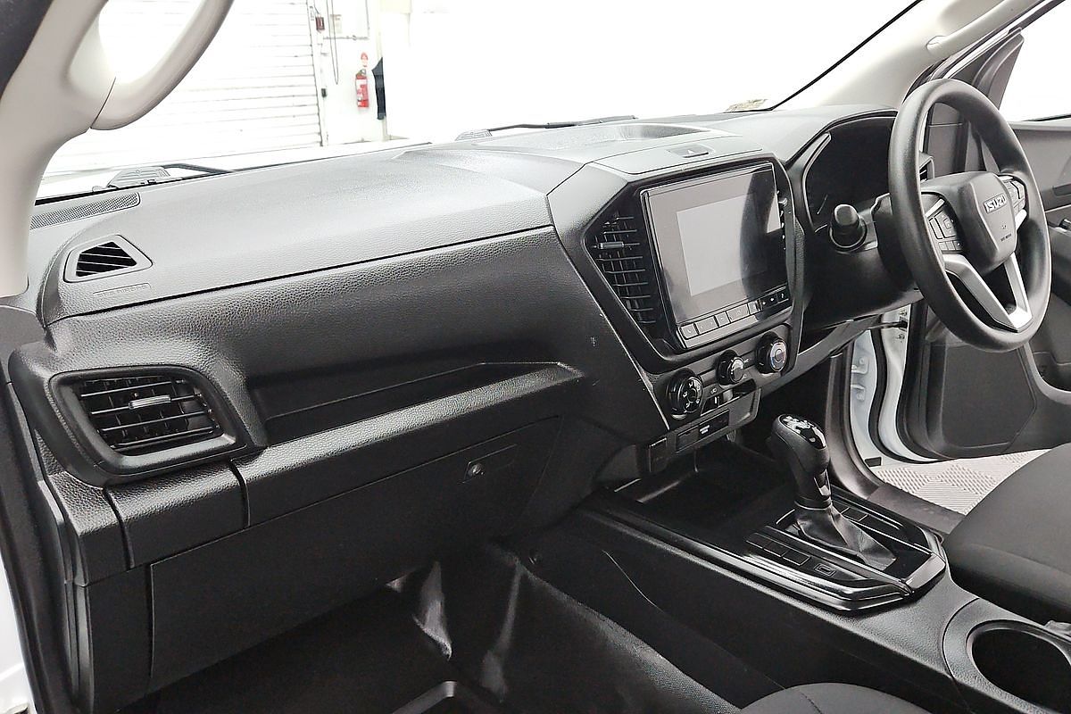 2022 Isuzu D-MAX SX High Ride Rear Wheel Drive