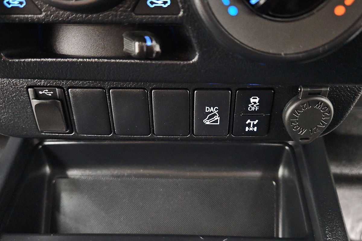 2021 Toyota Hilux SR GUN126R 4X4