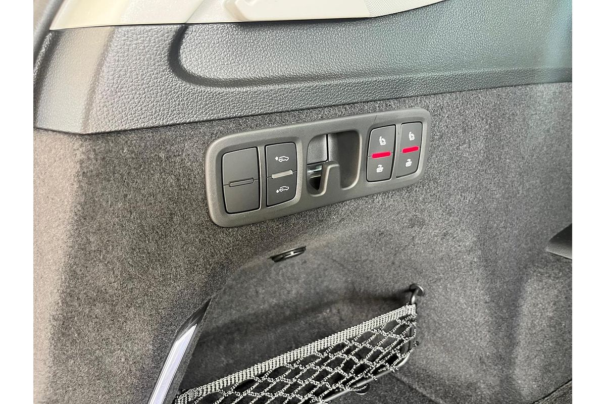 2025 Audi Q7 45 TFSI 4M