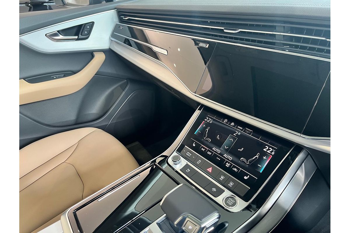 2025 Audi Q7 45 TFSI 4M