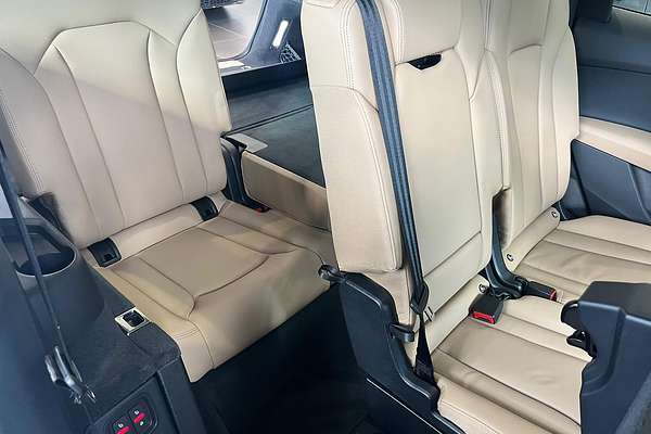 2025 Audi Q7 45 TFSI 4M