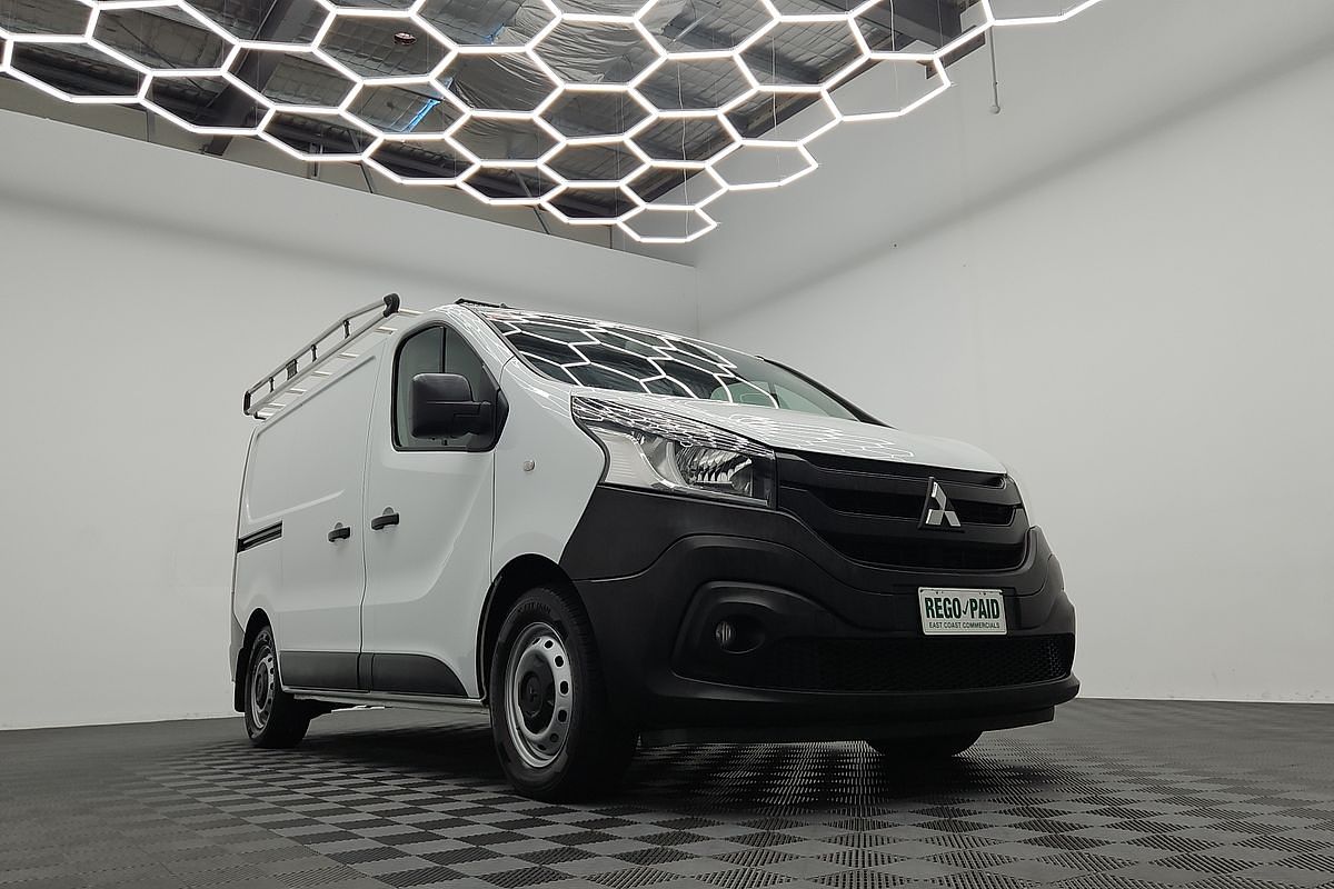 2021 Mitsubishi Express GLX SN SWB