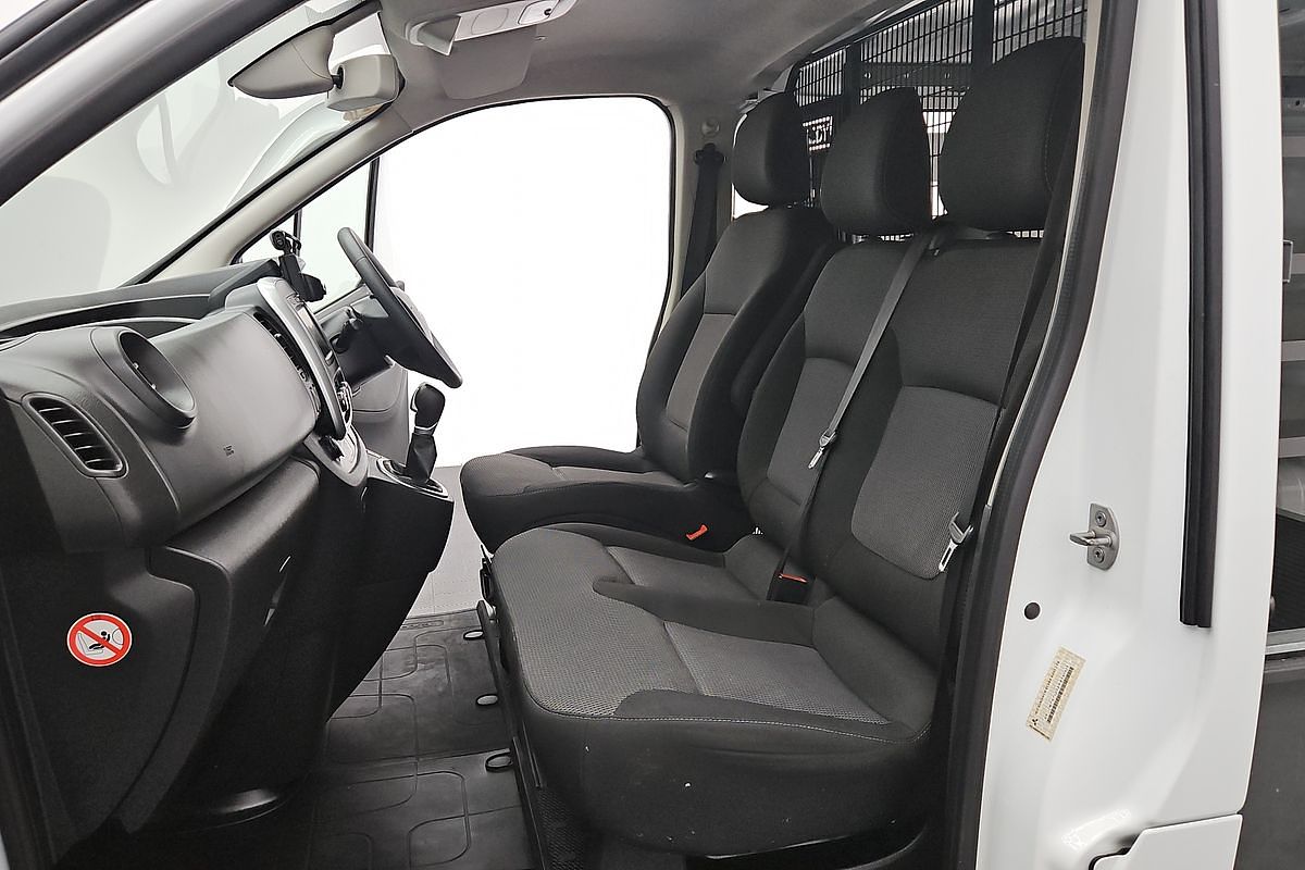 2021 Mitsubishi Express GLX SN SWB