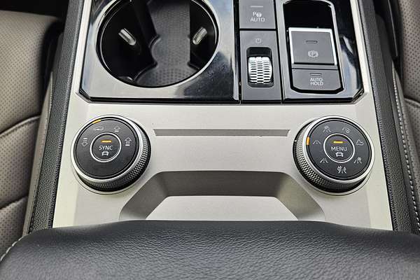 2021 Volkswagen Touareg 210TDI Wolfsburg Edition CR