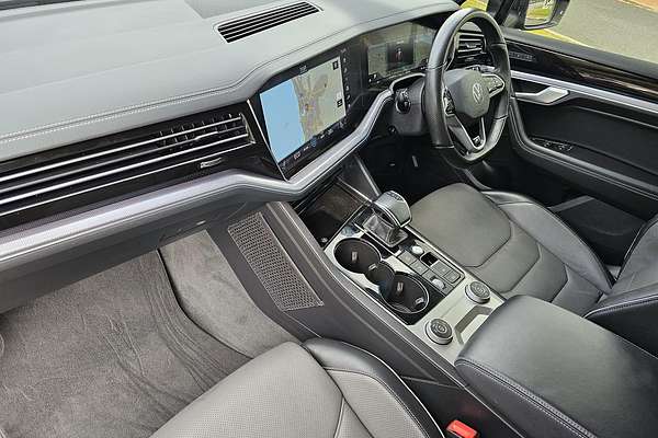 2021 Volkswagen Touareg 210TDI Wolfsburg Edition CR