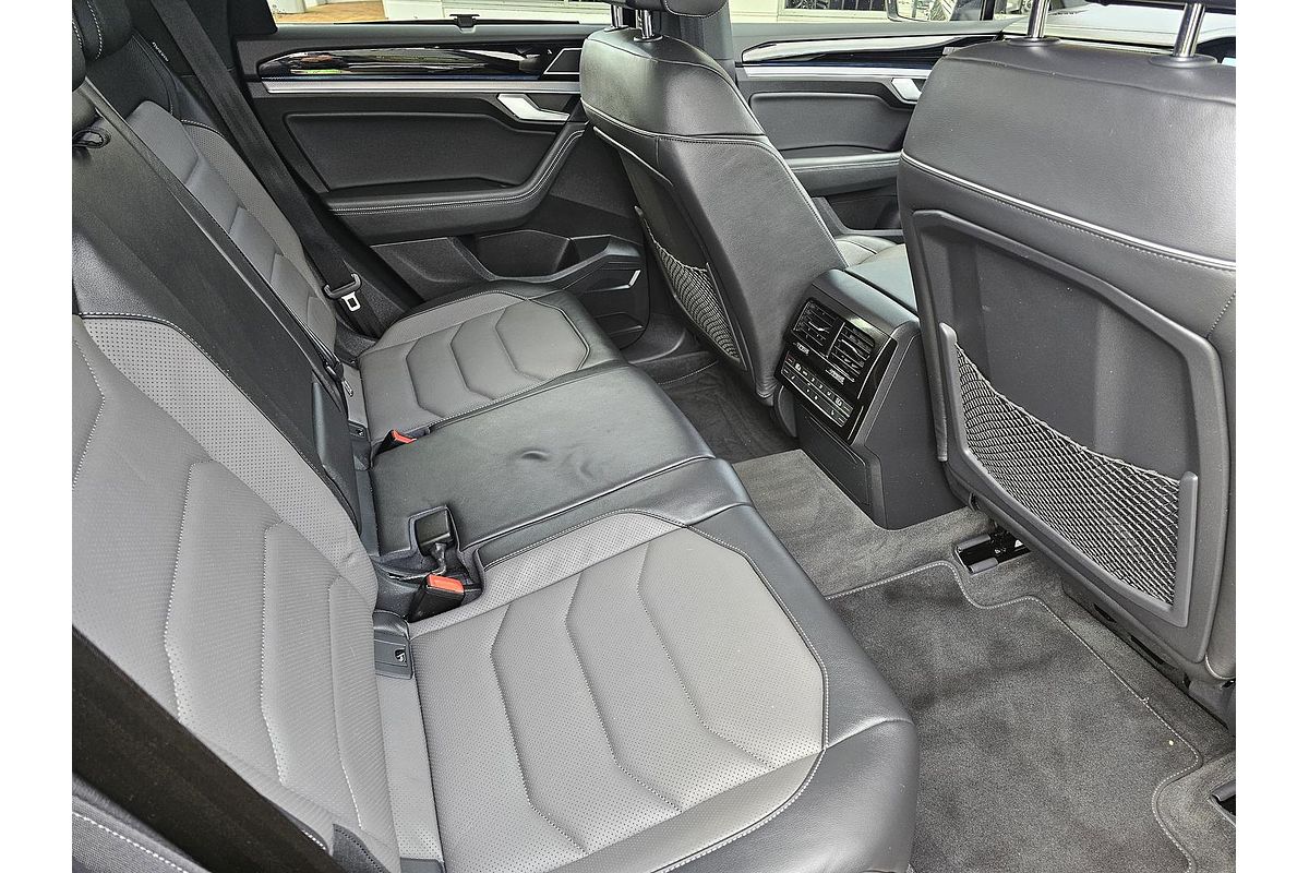 2021 Volkswagen Touareg 210TDI Wolfsburg Edition CR